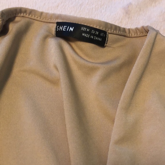 Brand new never worn, shein belly bearing tie dress with ruffles TJD - Picture 4 of 8